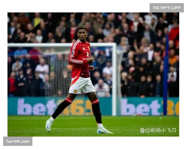 拉什福德为何在曼联不适应，加盟巴萨后状态大变？